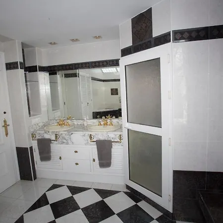 Kır Evi El Chaparro Junto A La Venta El Loro Barbate